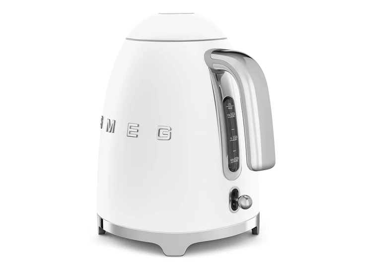 Smeg-waterkoker-17L-mat-wit
