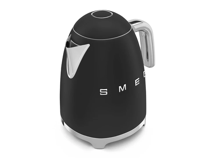 Smeg-waterkoker-17L-mat-zwart
