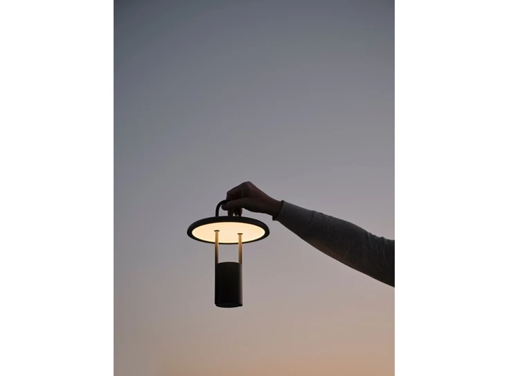 Stelton-Pier-Led-lamp-zwart