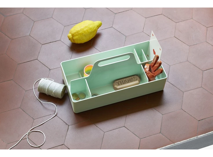 Vitra-Toolbox-RE-mint-green