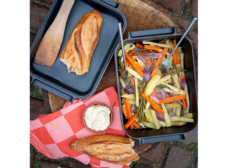 Weltevree-Oven-Dish-29x20x14cm-cast-iron