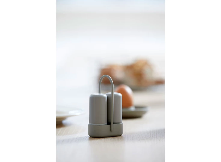 Zone-Singles-peper-en-zout-set-in-houder-65x33x89cm-mud