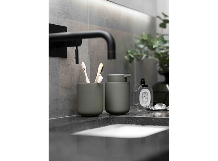 Zone-Ume-beker-olive-green