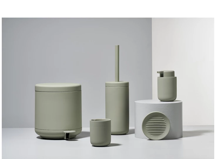 Zone-Ume-zeepdispenser-25cl-eucalyptus-green